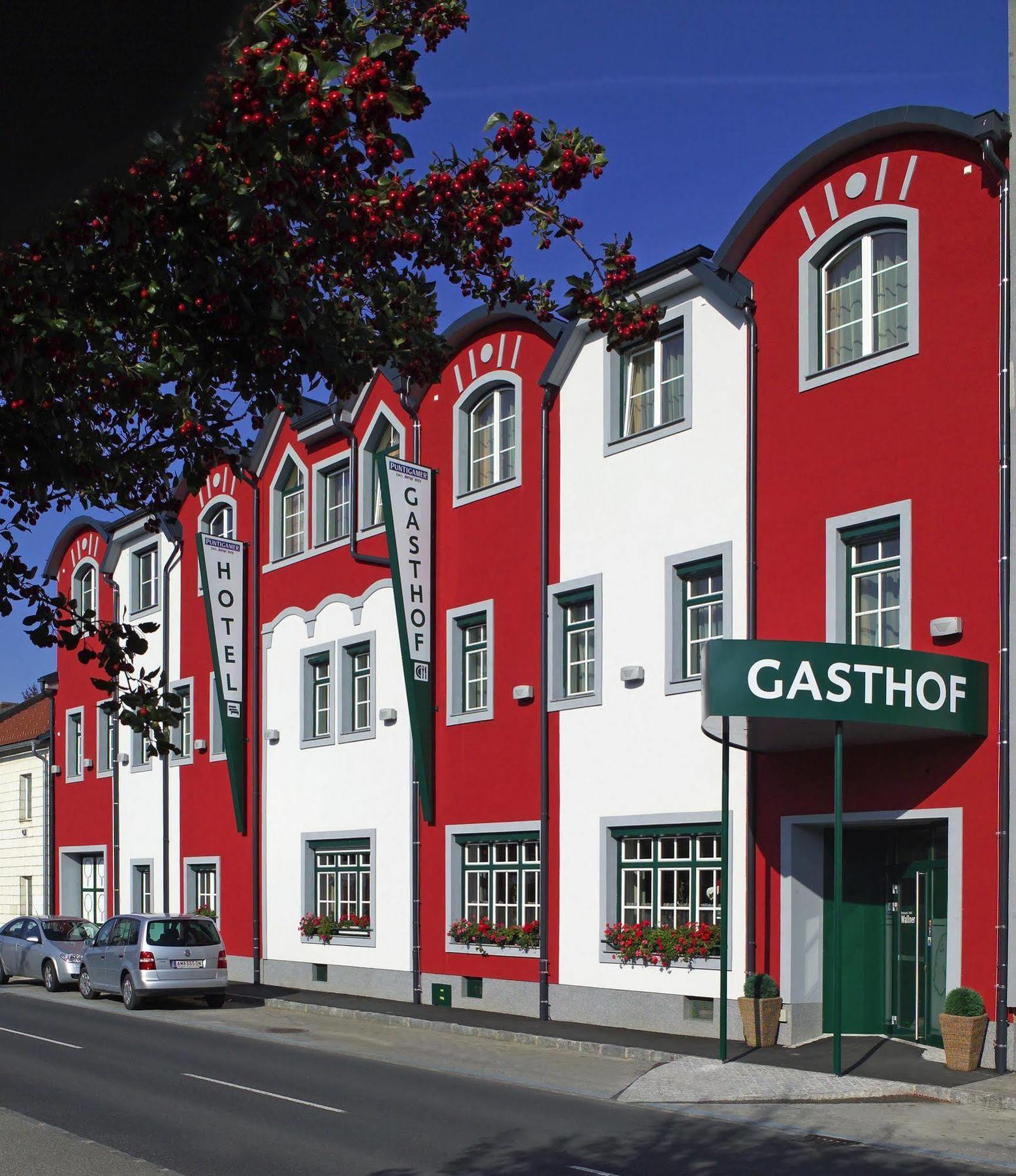 Hotel Restaurant Wallner I Contactless Check-In Sankt Valentin Exterior foto